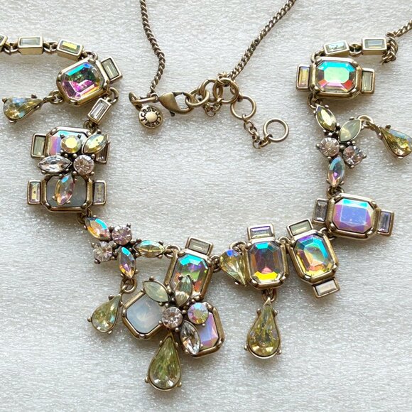 J. Crew Statement Necklace w Iridescent & Teardrop Crystals Antique Gold Tone - Picture 5 of 11
